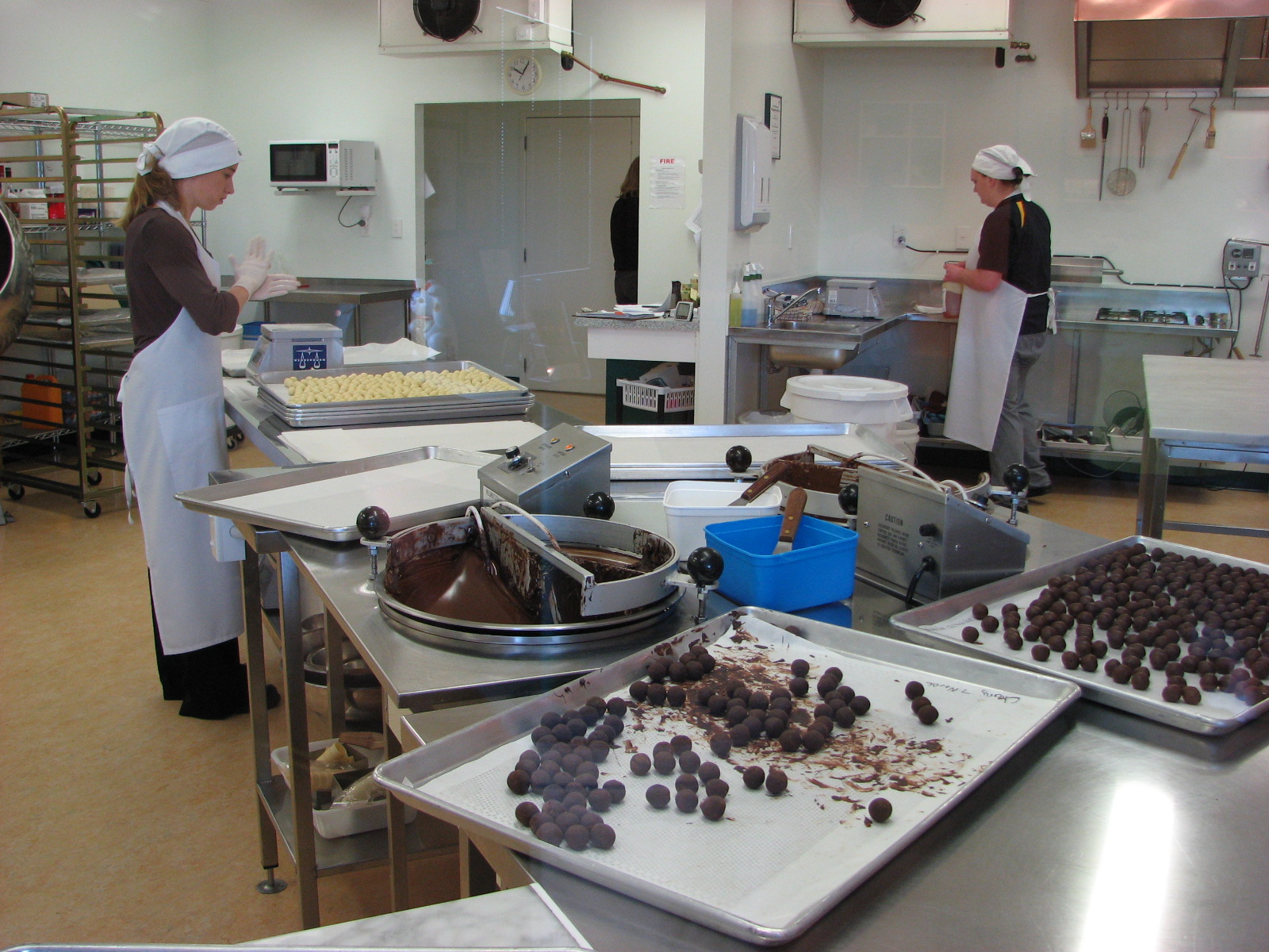 The Makana Chocolate Factory allows you to see how they make their chocolates, but be warned - they are too good to have just one!